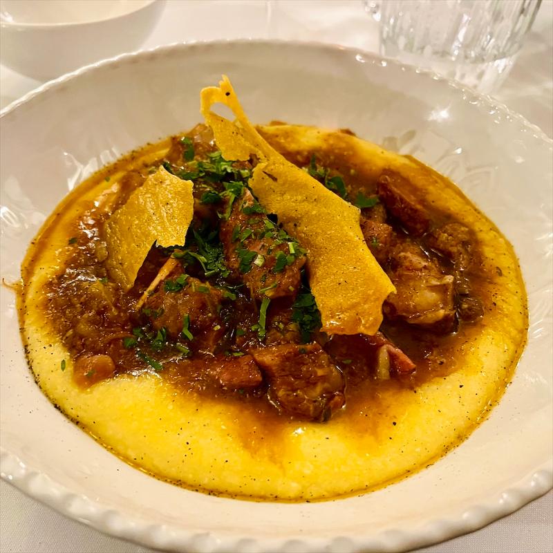 Stufato Di Capretto In Umido Con Polenta Morbida