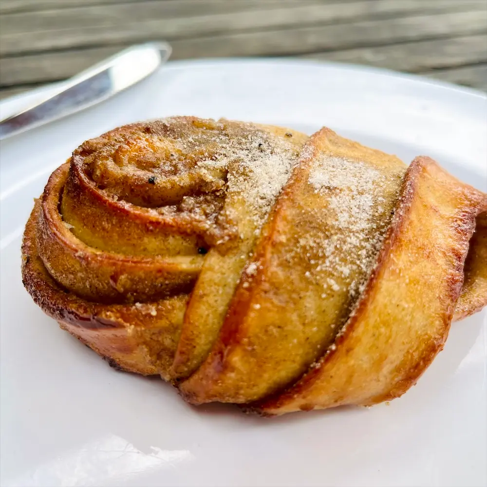 Cardamom Bun