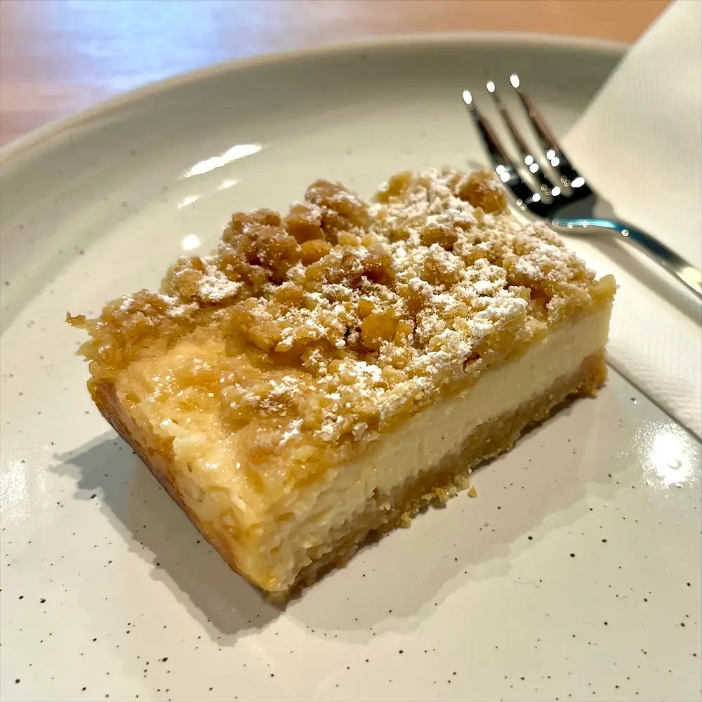 Lemon Crumble Slice